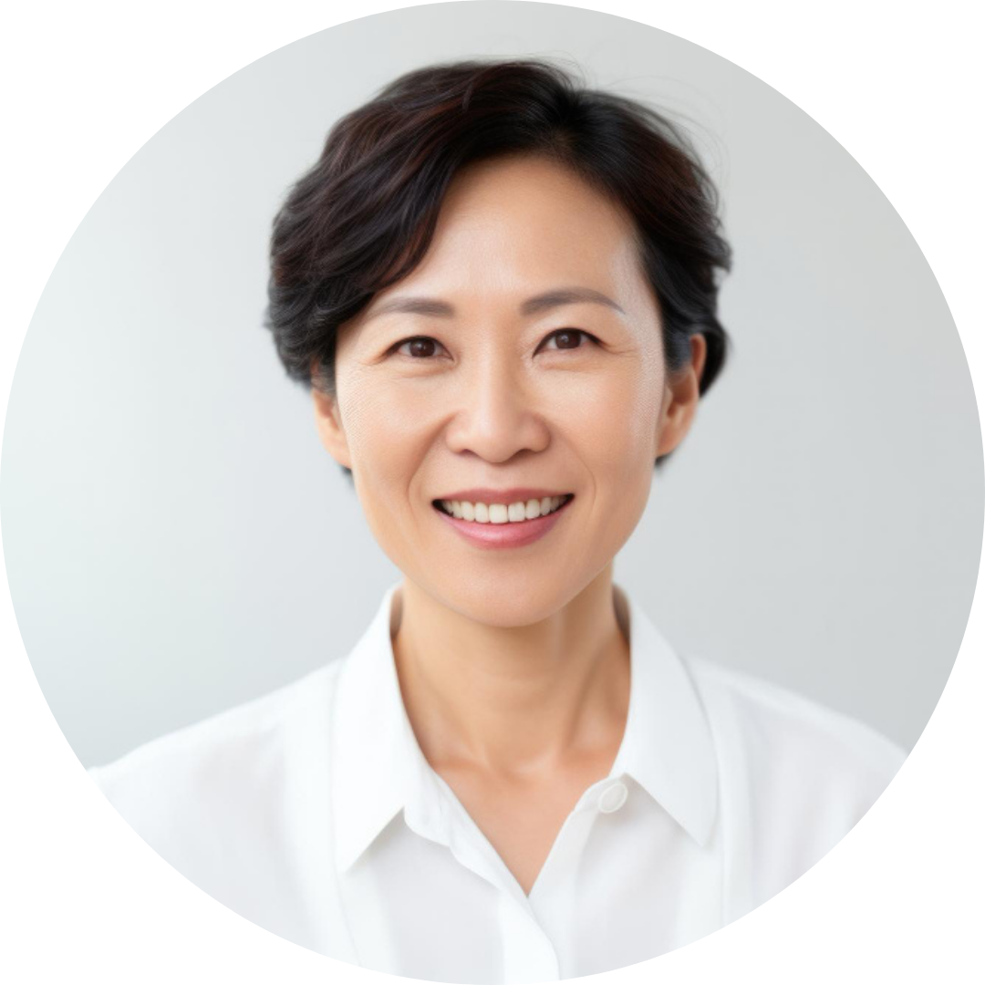 Ms. Hoa